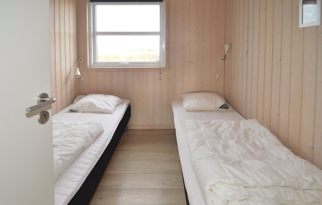 Feriehuse - Nr. Lyngby Strand , Danmark - D7250 26