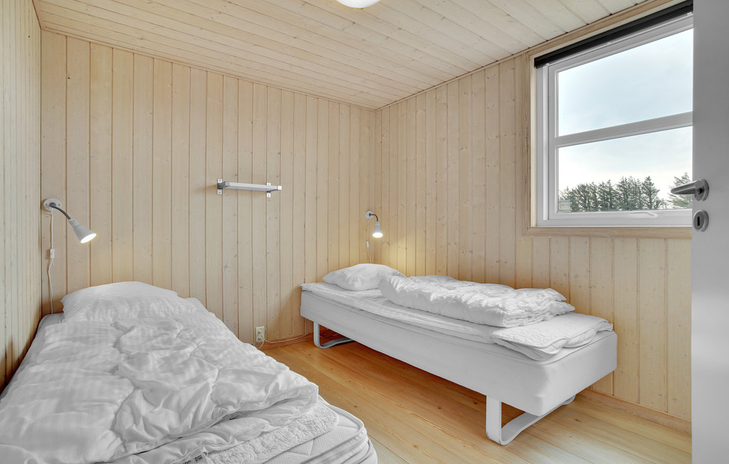 Feriehuse - Nr. Lyngby Strand , Danmark - D7250 23