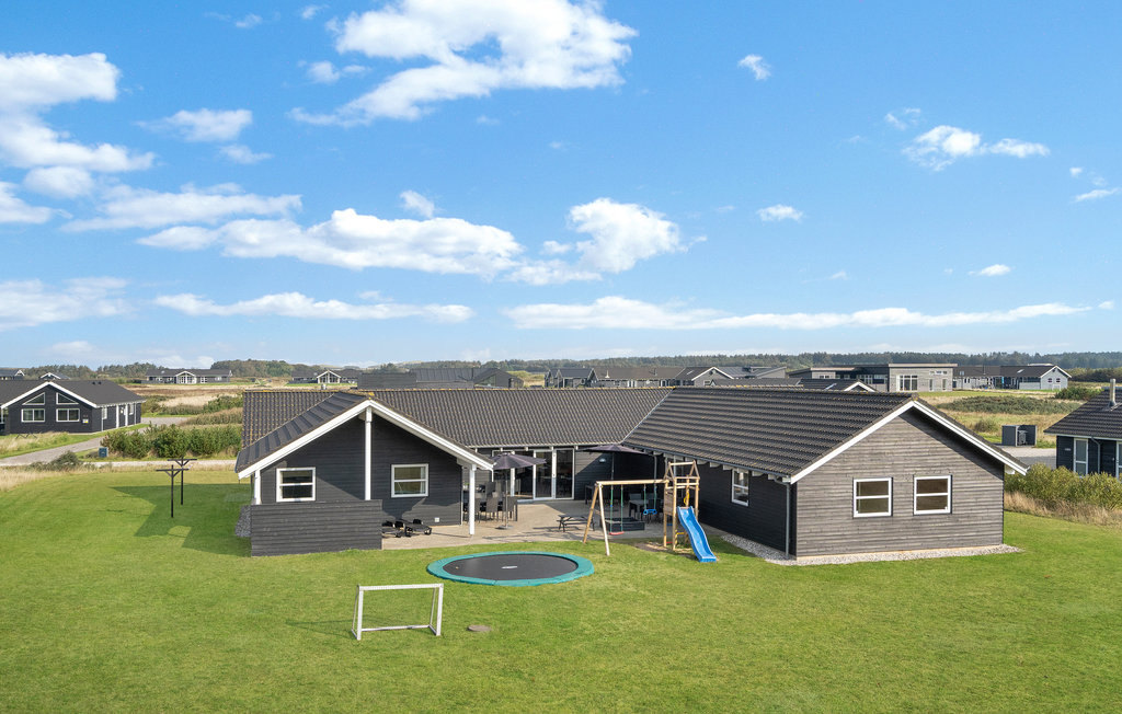 Feriehuse - Nr. Lyngby Strand , Danmark - D7250 1