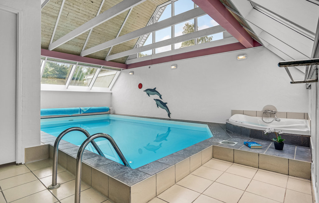 Semesterhus - Fjellerup , Danmark - D74200 3