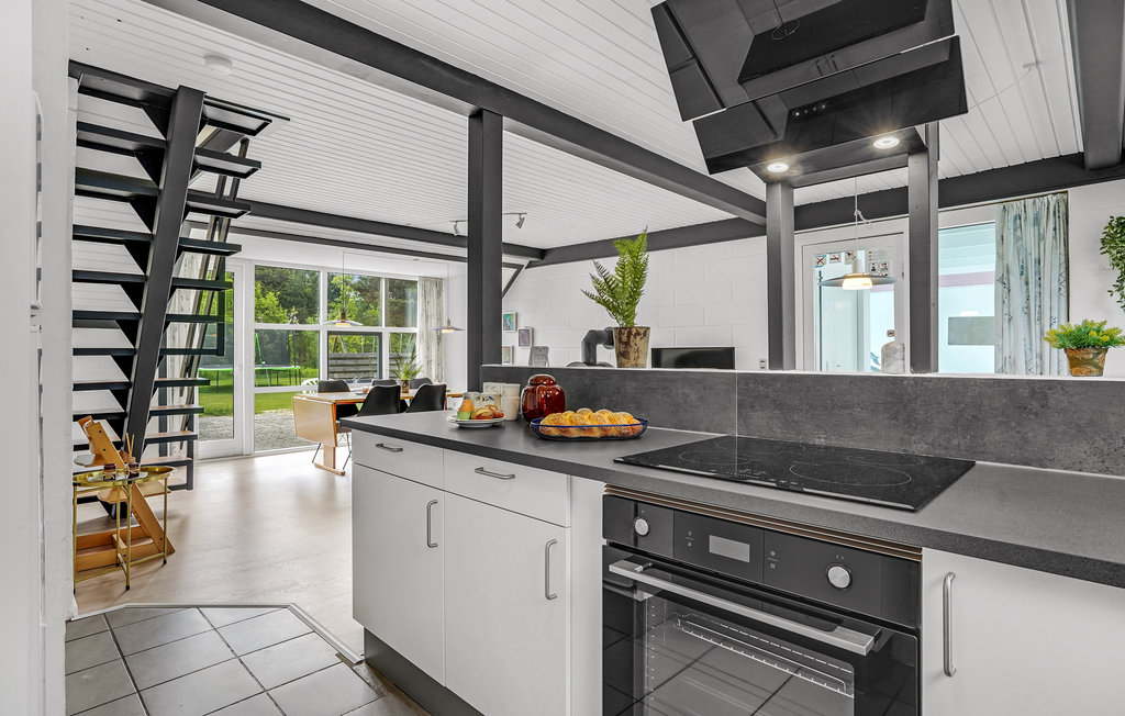 Semesterhus - Fjellerup , Danmark - D74200 8