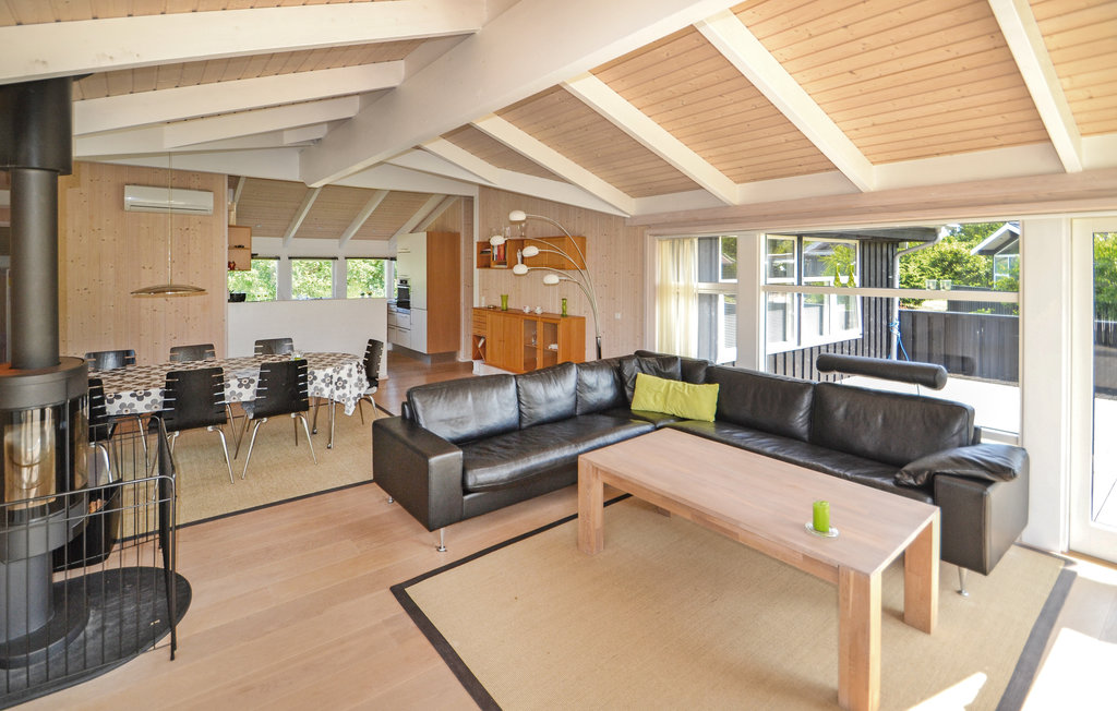 Feriehuse - Fjellerup , Danmark - D74600 2