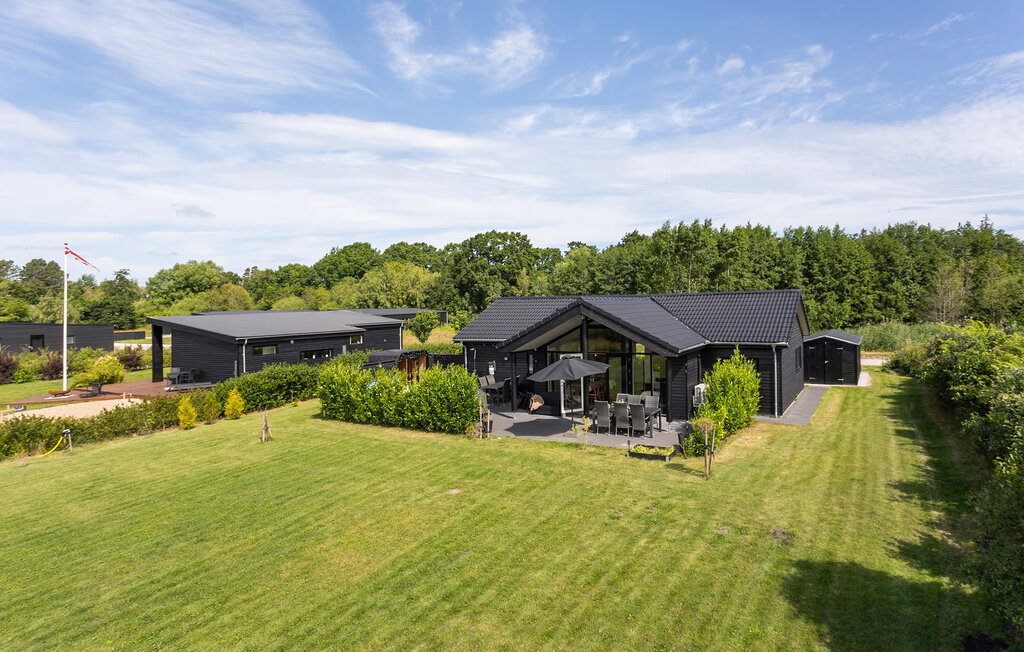 Feriehuse - Fjellerup , Danmark - D74086 1