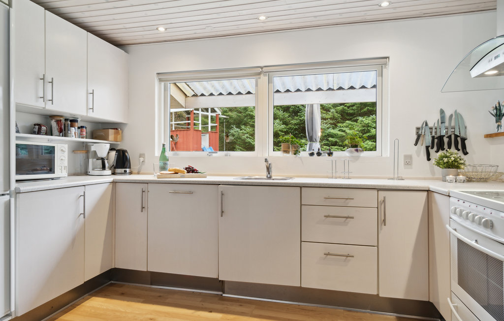 Semesterhus - Nr. Lyngby Strand , Danmark - D7600 20