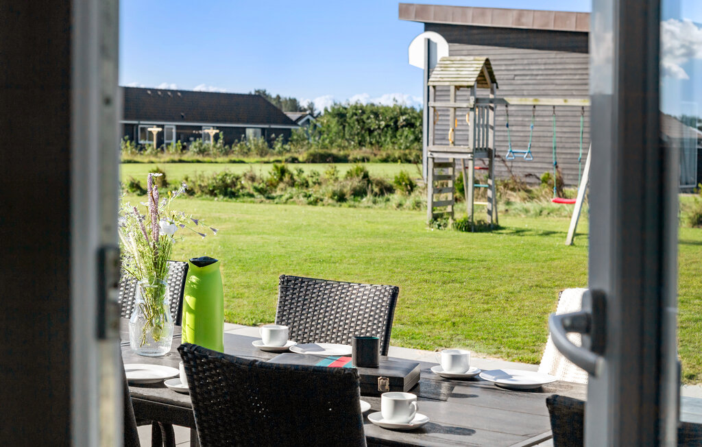 Feriehus - Nr. Lyngby Strand , Danmark - D7640 15