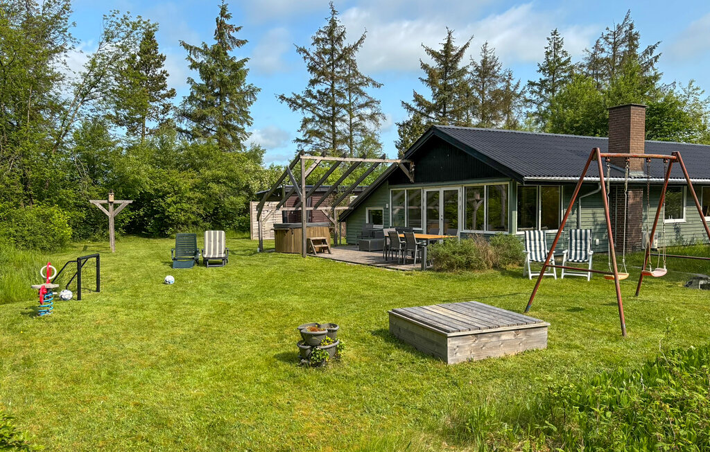 Feriehuse - Guldforhoved , Danmark - D82004 1