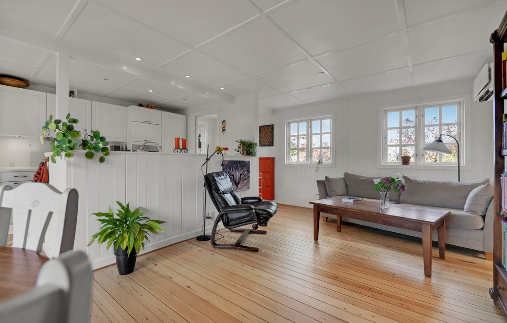 Semesterhus - Ajstrup Strand , Danmark - D84020 3