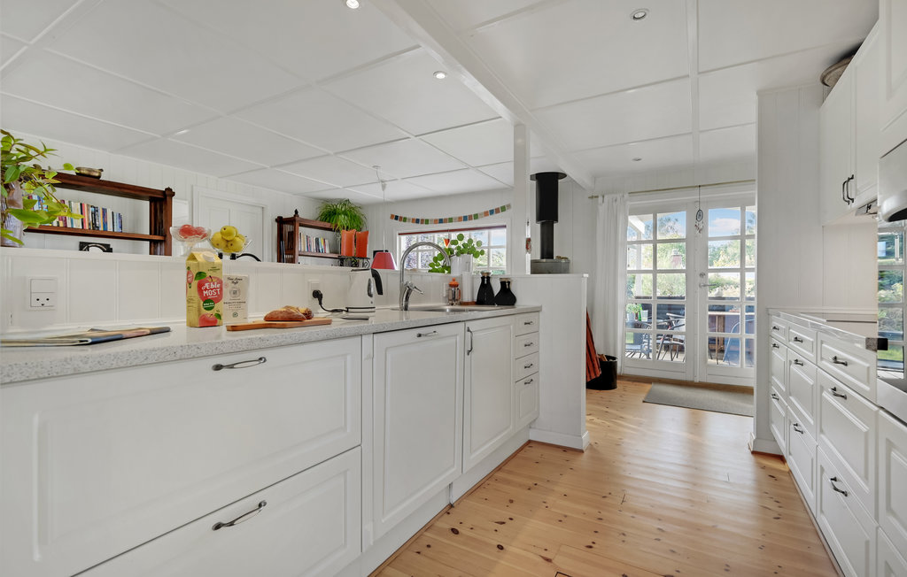 Semesterhus - Ajstrup Strand , Danmark - D84020 20