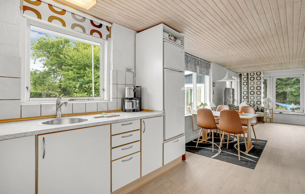 Feriehuse - As Strandby , Danmark - D88092 5