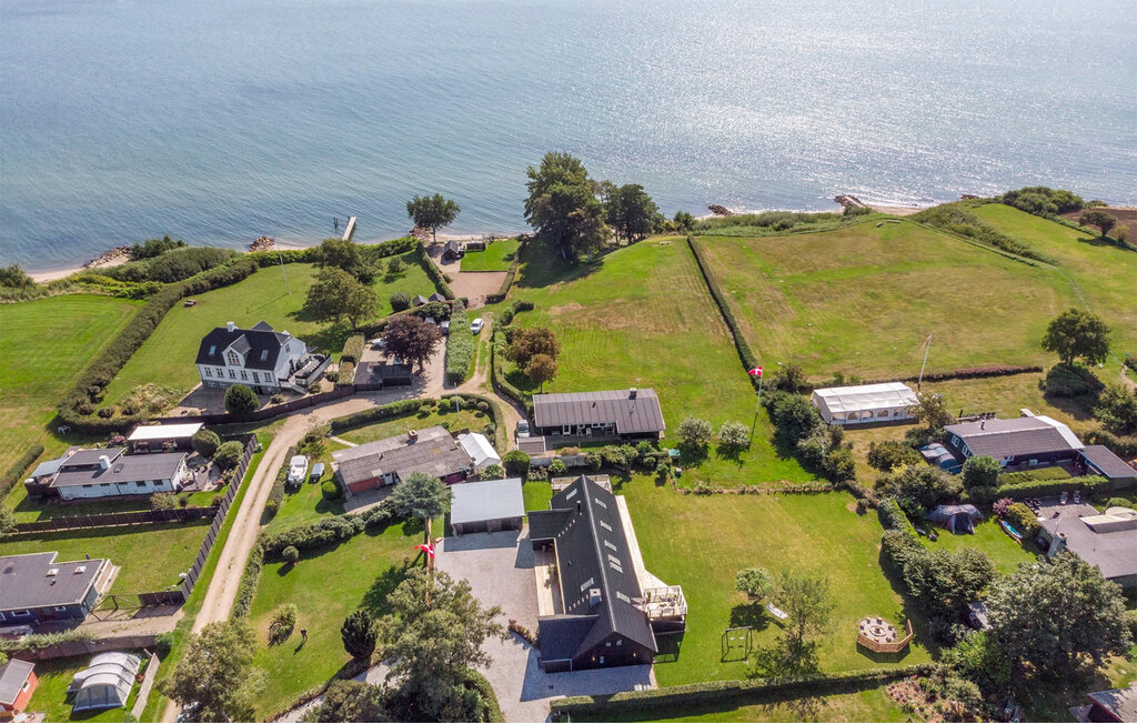 Semesterhus - Juelsminde , Danmark - D88064 10