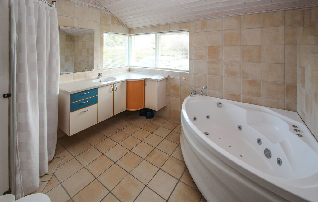 Feriehuse - Maarup , Danmark - D90131 24