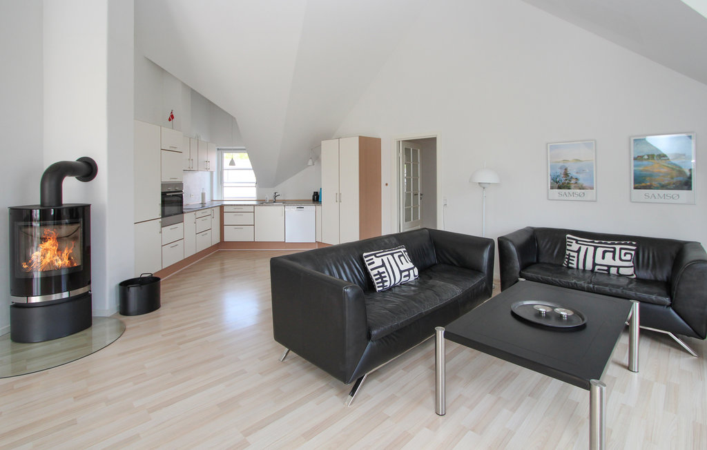 Lejlighed - Ballen , Danmark - D90618 4