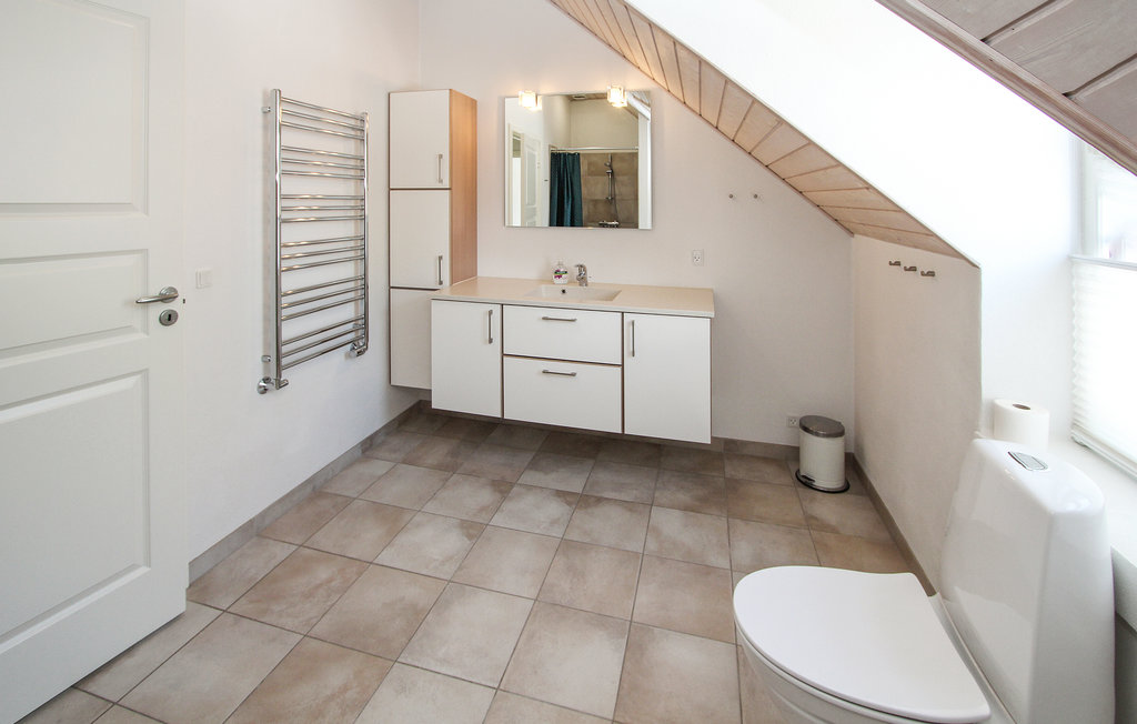 Lejlighed - Ballen , Danmark - D90618 23