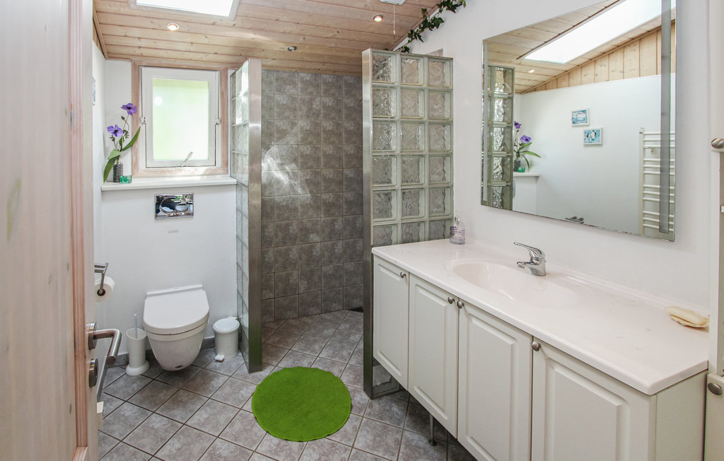 Semesterhus - Sælvig , Danmark - D90408 17