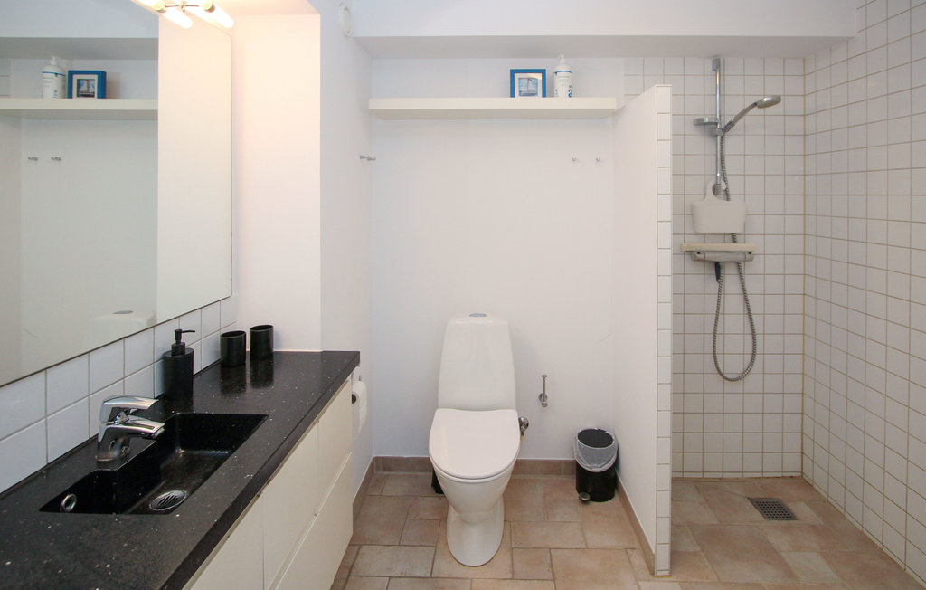 Lejlighed - Ballen , Danmark - D90603 24