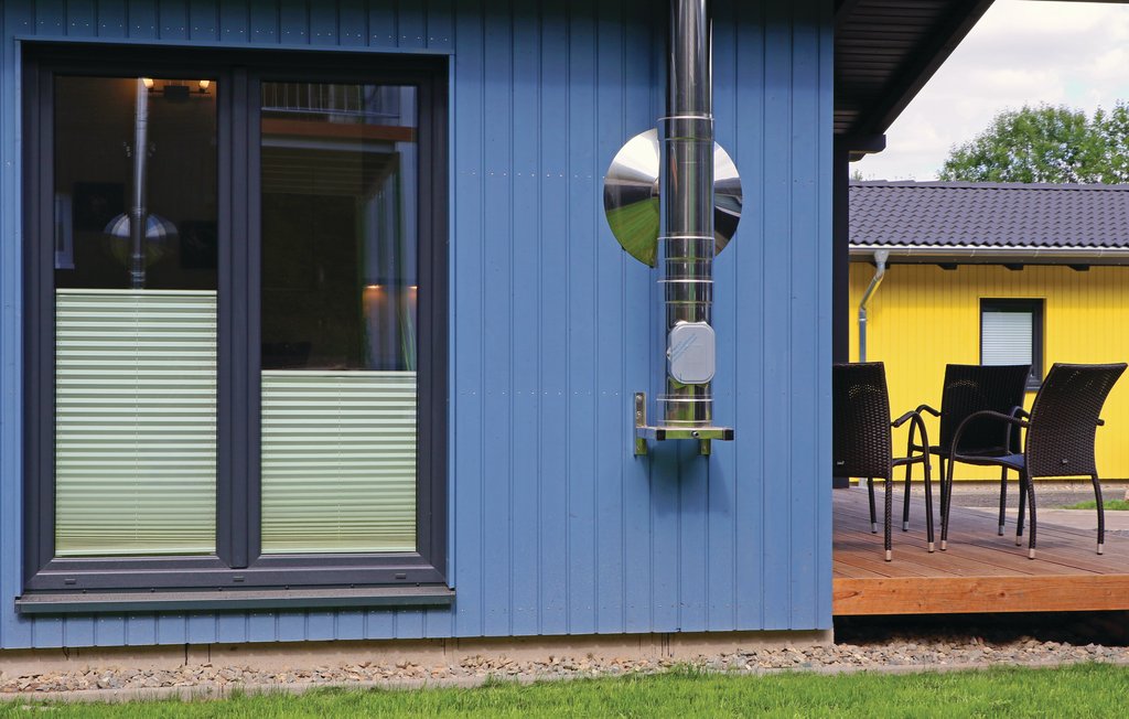 Dieses Ferienhaus in Thale im schönen Bodetal ist sowohl modern als auch komfortabel eingerichtet. Hier können Sie sich rundum wohlfühlen! An kälteren Tagen wird Ihnen der Kamin viel Freude bereit..