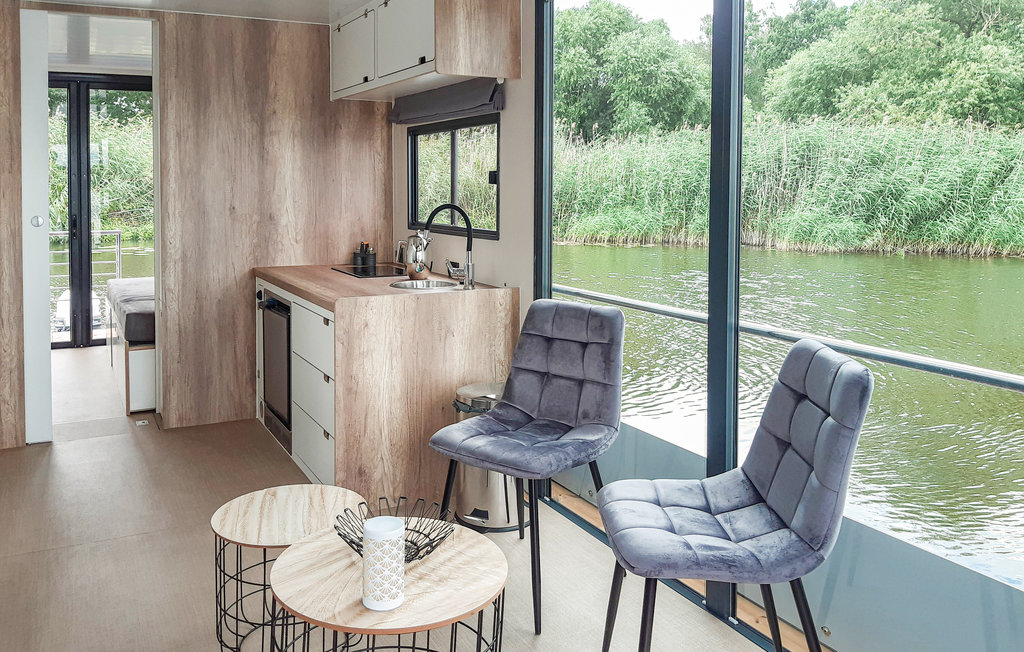 Husbåd - Havelland Brandenburg , Tyskland - DBB025 4