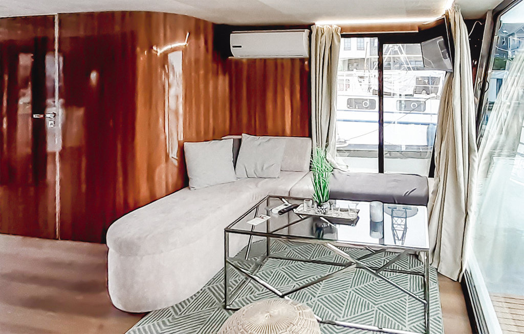 Husbåt - Neuruppin , Tyskland - DBB031 4