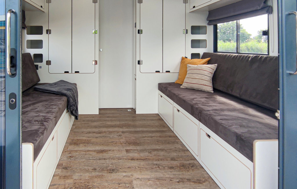 Houseboat - Havelland Brandenburg , Germany - DBB023 4
