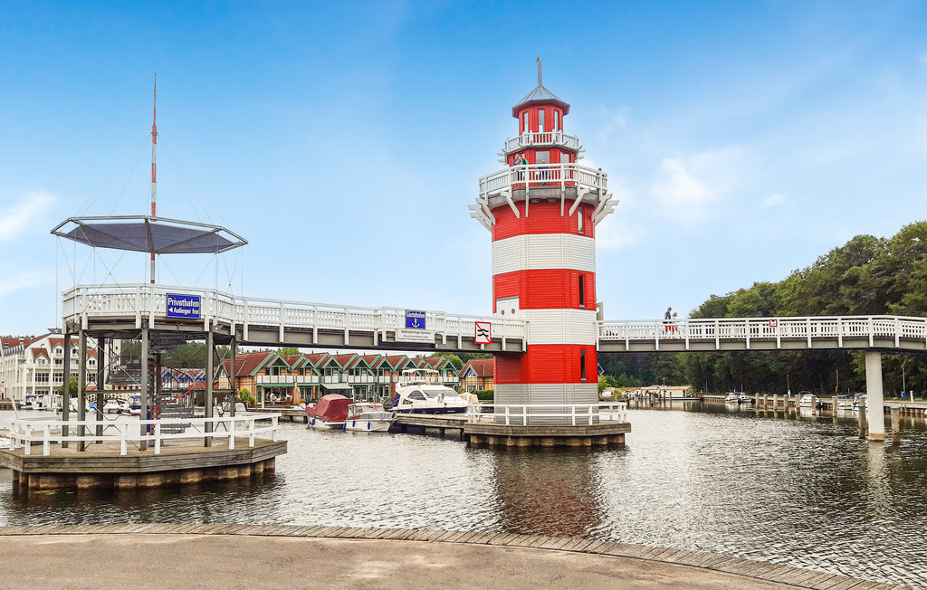 Husbåt - Neuruppin , Tyskland - DBB028 5