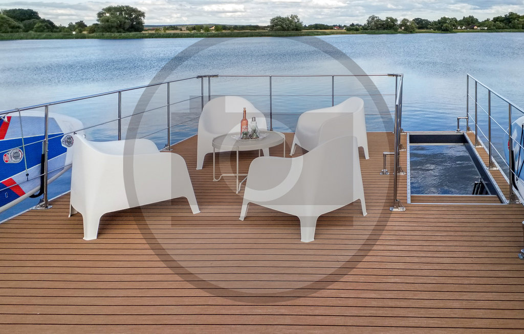 Hausboot - Neuruppin , Deutschland - DBB021 8