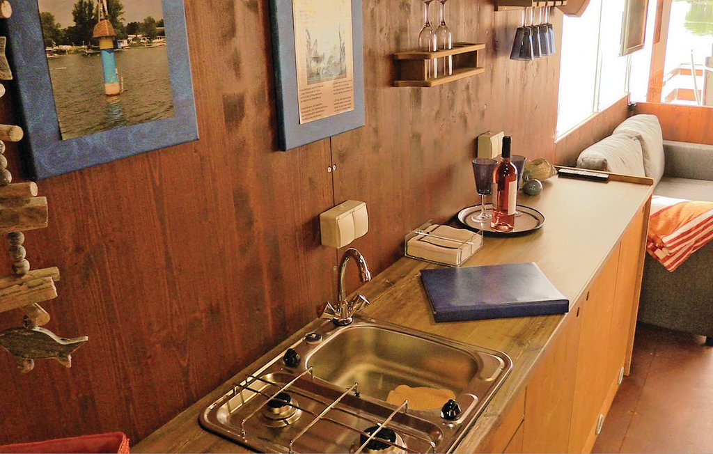 Husbåt - Radewege , Tyskland - DBB212 13