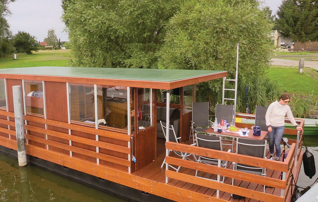 Husbåt - Radewege , Tyskland - DBB212 2