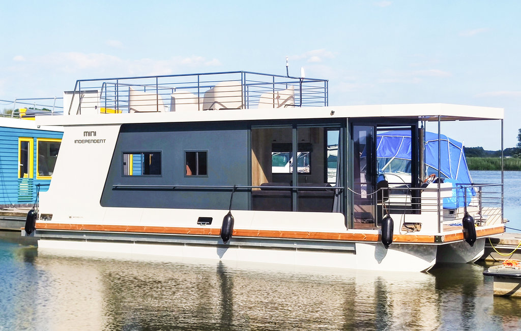 Houseboat - Havelland Brandenburg , Germany - DBB023 1