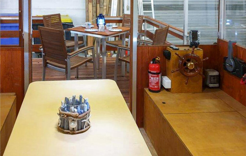 Husbåt - Neuruppin , Tyskland - DBB034 5