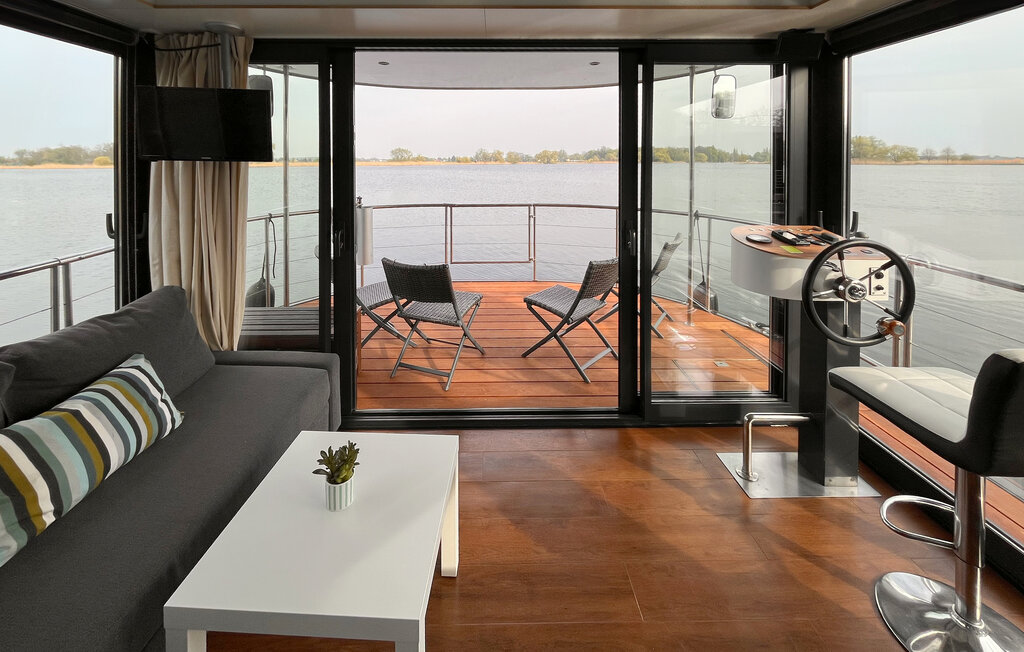 Hausboot - Havelsee , Deutschland - DBB035 3