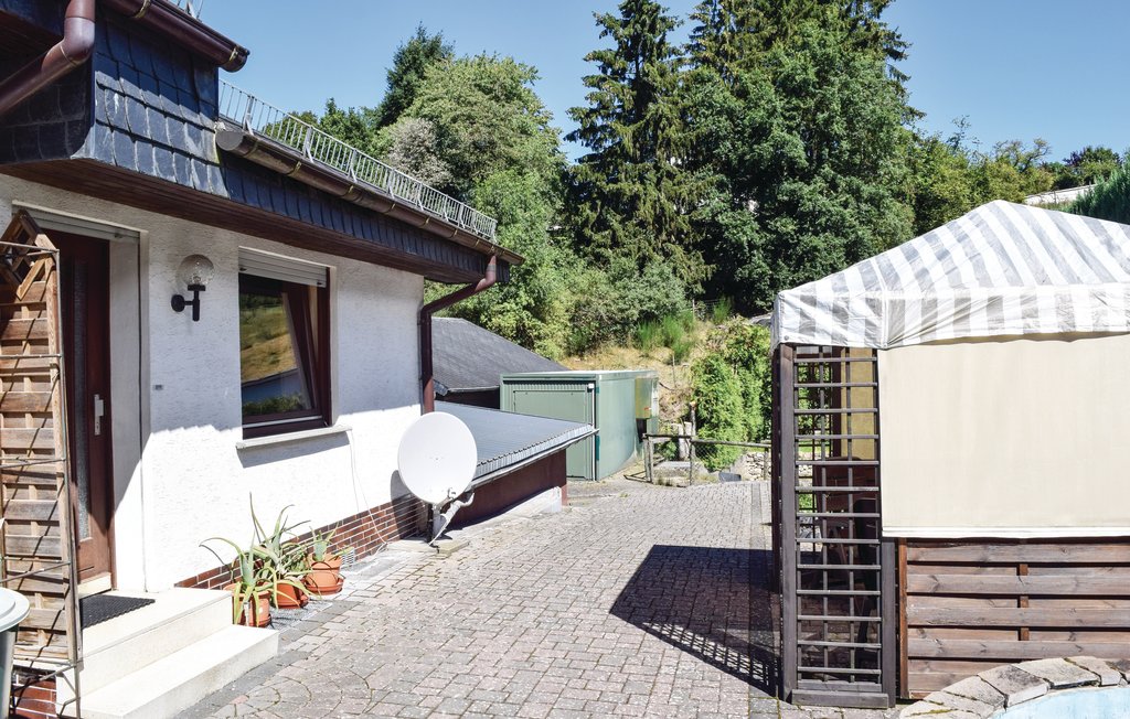 Semesterhus - Sellerich , Tyskland - DEI117 5