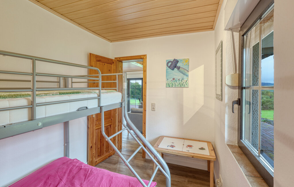 Ferienhaeuser - Daun - Eifel , Deutschland - DEI311 20