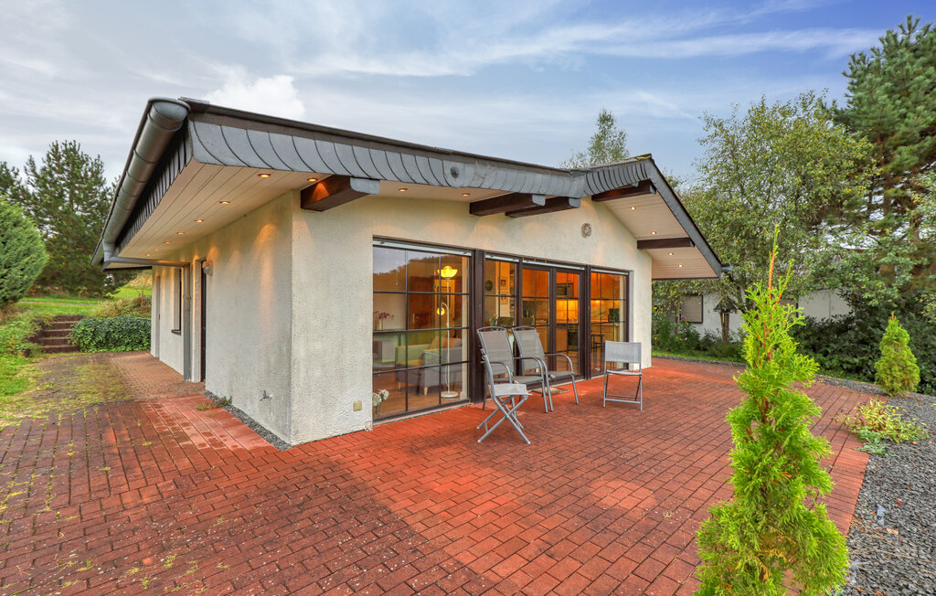 Ferienhaeuser - Daun - Eifel , Deutschland - DEI311 1