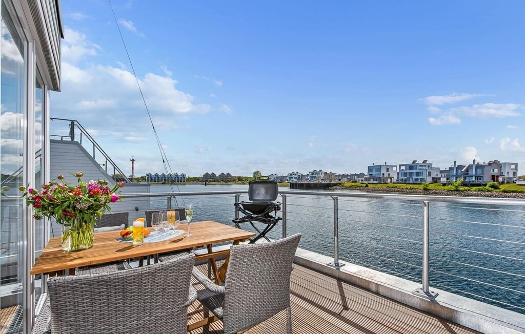 Husbåt/Hus på vatten - La Marina, OstseeResort Olpenitz , Tyskland - DFH199 10