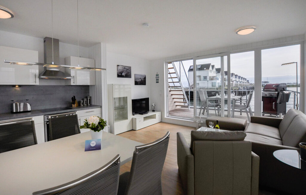 Houseboat - Hausboot, OstseeResort Olpenitz , Germany - DFH027 4