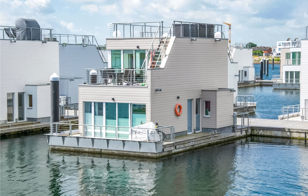 Houseboat - Hausboot, OstseeResort Olpenitz , Germany - DFH027 1
