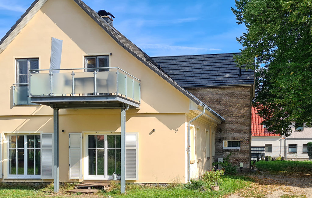 Holiday rental Waren, Zirtow , Germany DMV562 Novasol