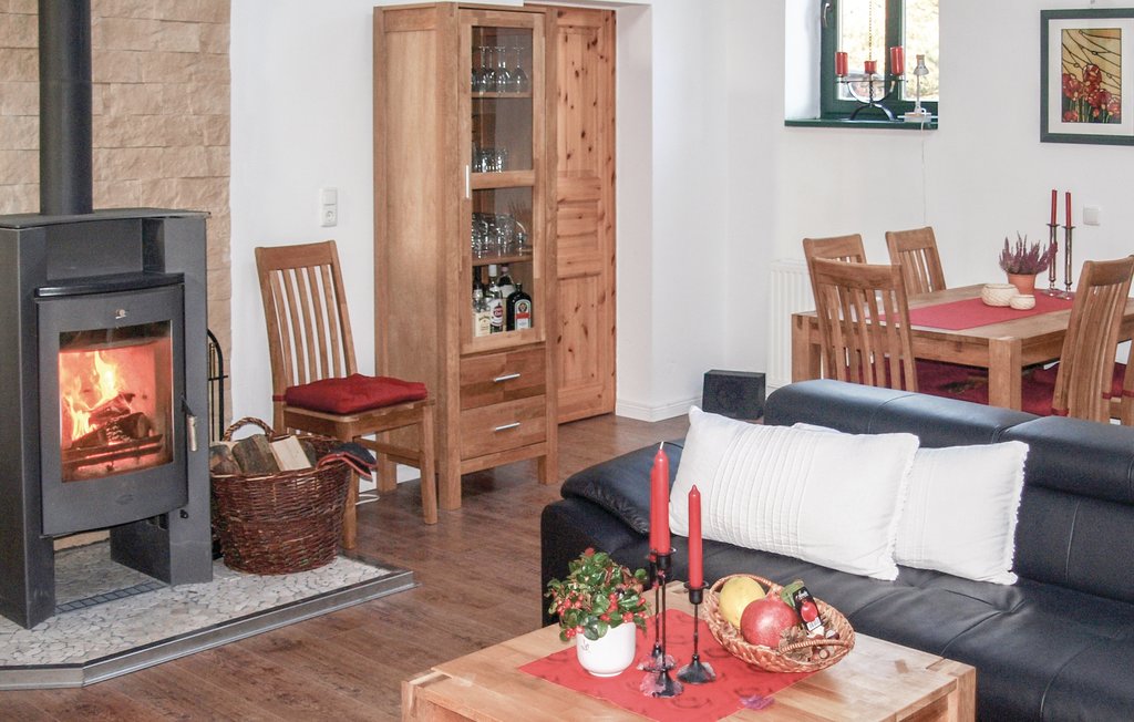 Ferienhaus - Verchen/Kummerower See , Deutschland - DMV113 2