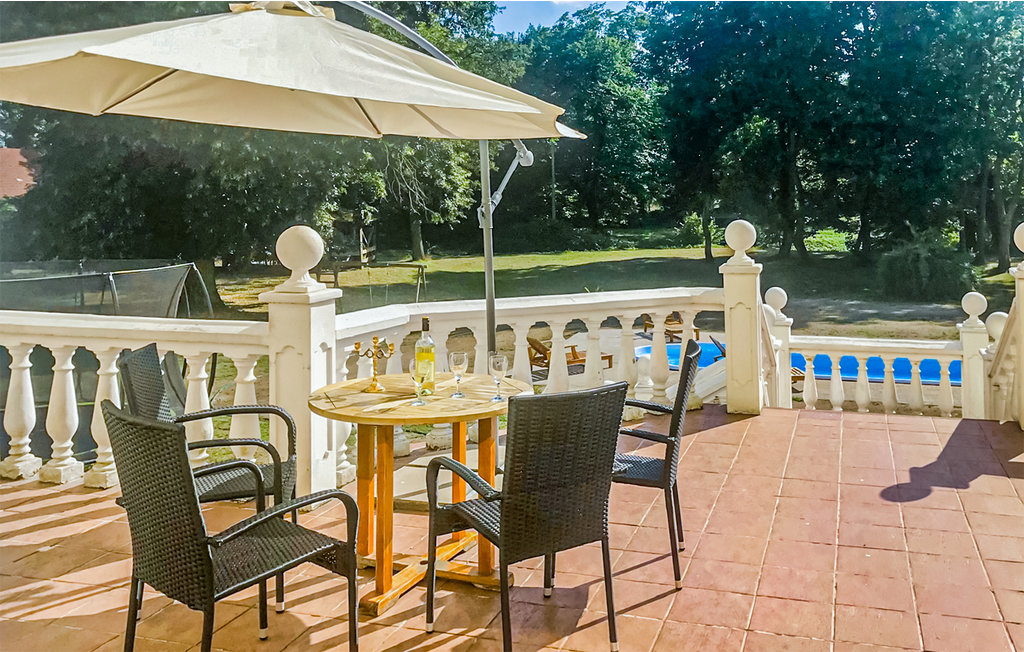 Ferienhaus - Schloss Schmuggerow , Deutschland - DMV333 3