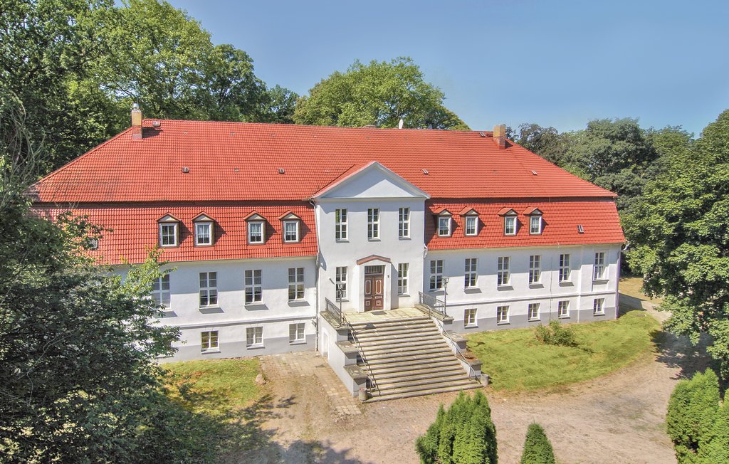 Ferienhaus - Gutshaus Gross Markow , Deutschland - DMV280 1