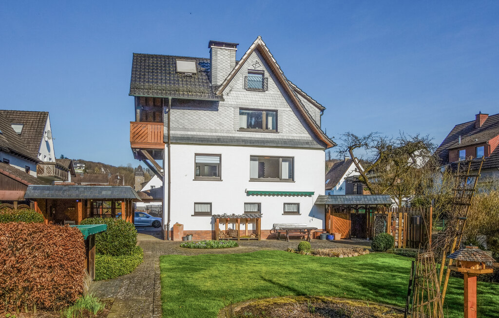 Lejlighed - Finnentrop/Sauerland , Tyskland - DNW403 1