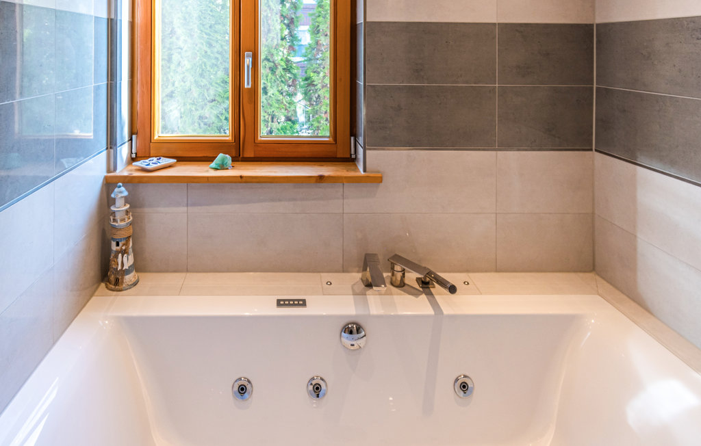 Ferienhaus - Priwall , Deutschland - DSL154 37