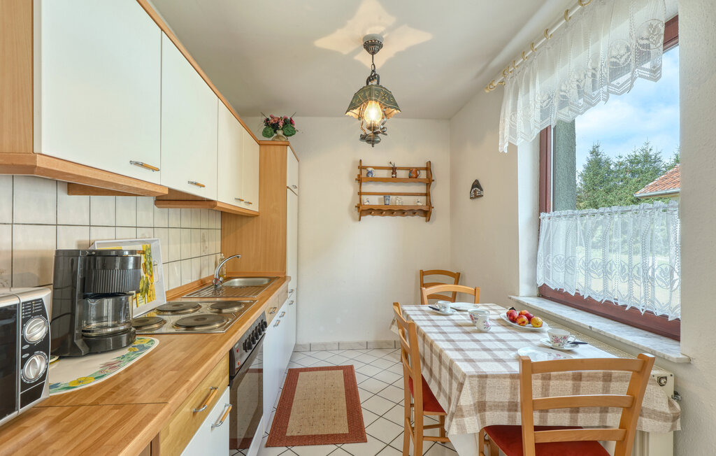 Ferienwohnung - Wesenberg OT Strasen , Deutschland - DZV380 5