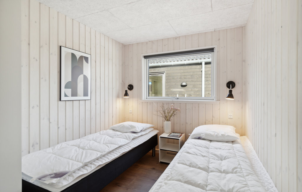 Feriehuse - Dronningmølle strand , Danmark - E02180 24