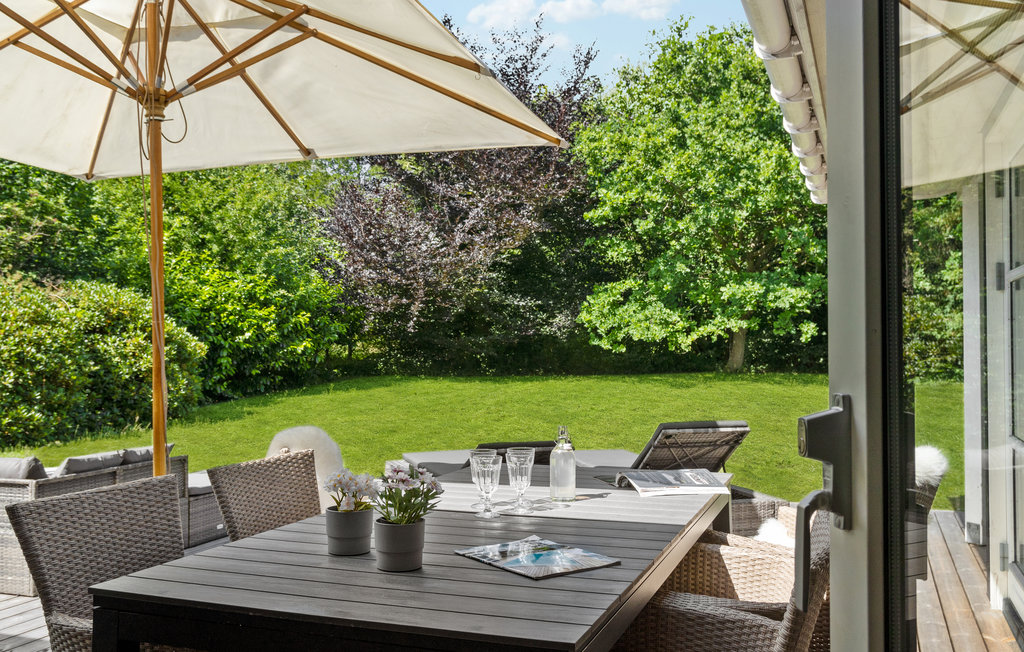 Semesterhus - Hornbæk , Danmark - E02123 11