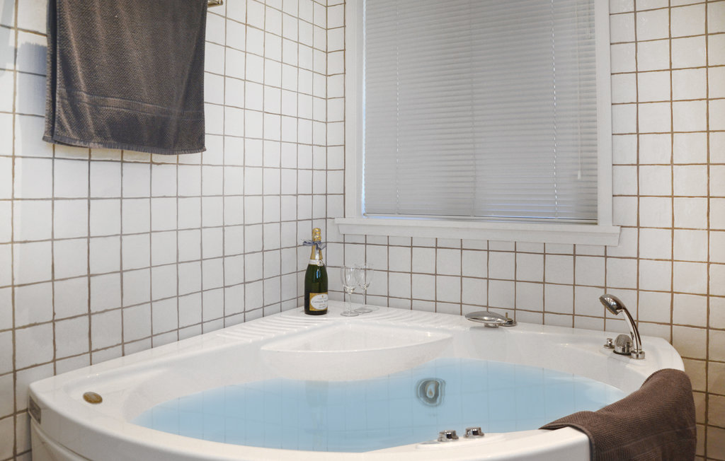 Feriehuse - Hornbæk , Danmark - E02381 2