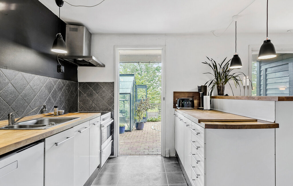 Feriehus - Hornbæk Strand , Danmark - E02138 8