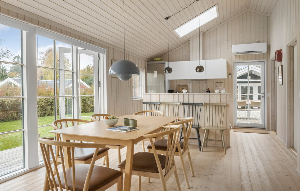 Feriehuse - Hornbæk Strand , Danmark - E02983 18
