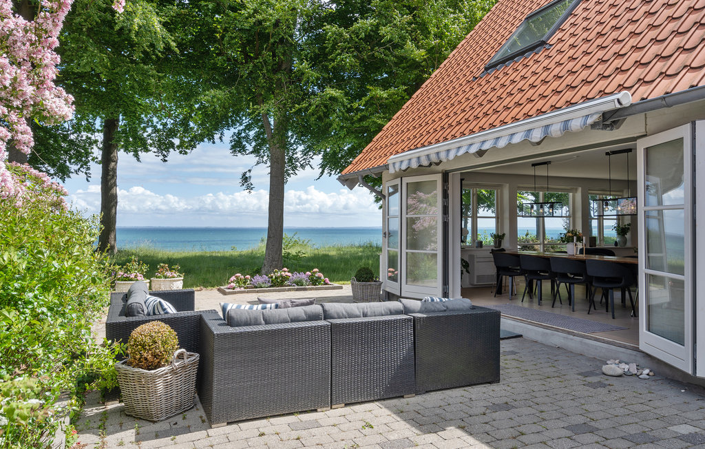 Feriehuse - Dronningmølle , Danmark - E03234 1