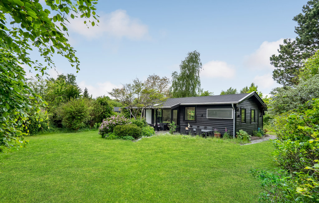 Semesterhus - Dronningmølle , Danmark - E03438 9